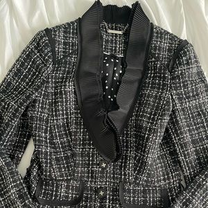 EUC White House Black Market Blazer